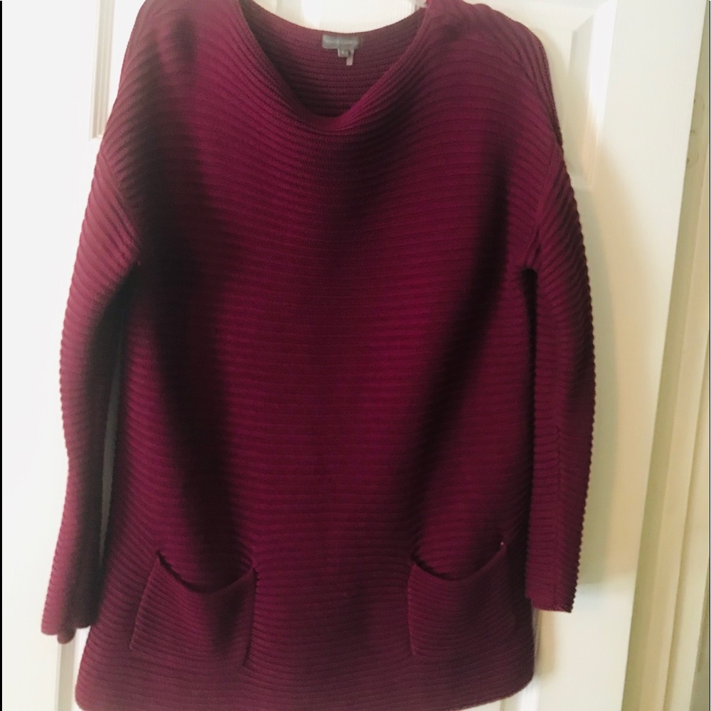 Knitted Plum Sweater with Pockets